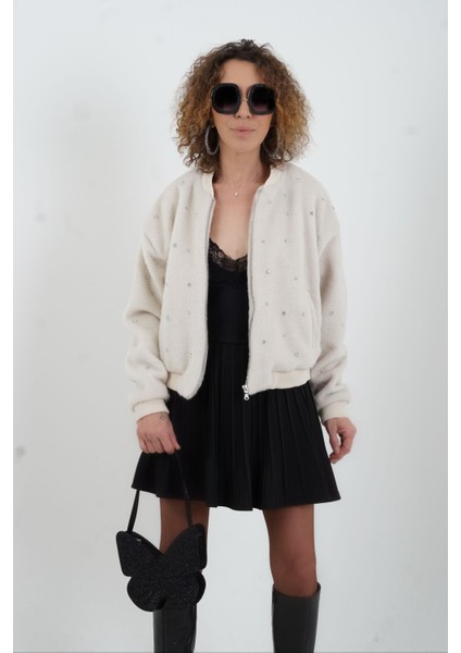 Bej Taş Işlemeli Bomber Ceket