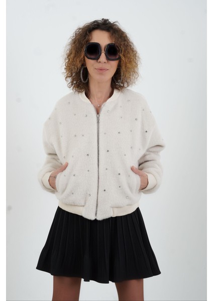 Bej Taş Işlemeli Bomber Ceket indirimleri