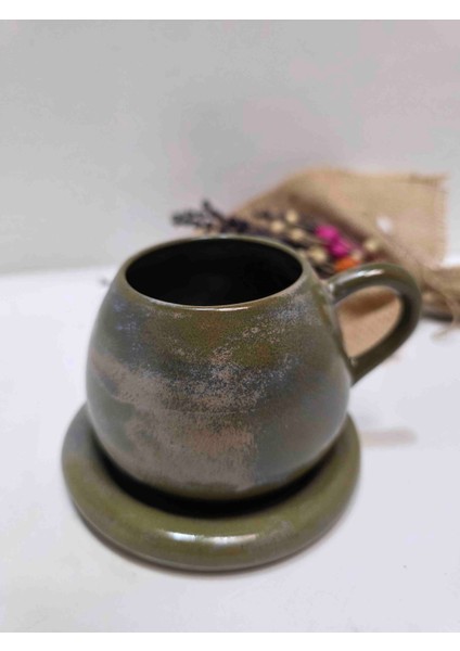 El Yapımı Stoneware Fincan Takımı