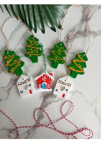 Yılbaşı Süsleri, Çam Ağacı ve Duvar Dekorları, Renkli ve Şık Tasarım fiyatları