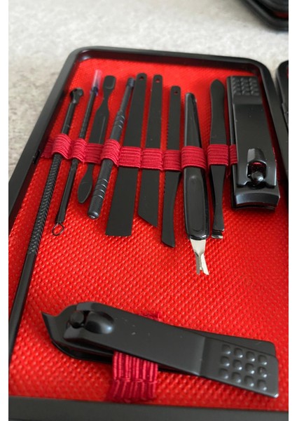 Manikür Pedikür Seti – Şık Deri Çantalı 18 Parça Profesyonel Bakım Seti