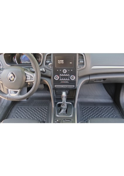 Renault Megane 4 Sedan 2016+ Uyumlu Sahler Araca Özel 4.5D Havuzlu Oto Paspas - Megane 4