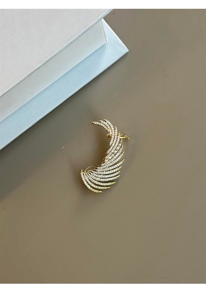 Taşlı Kıkırdak Küpe - Altın