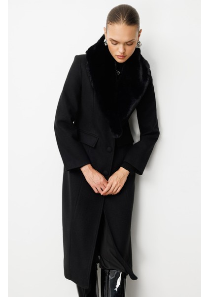 Yakası Kürklü Uzun Siyah Yünlü Kaşe Palto indirimleri