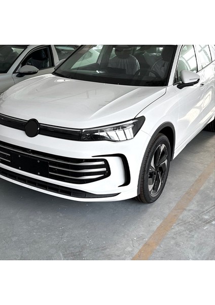 Araba Ön Tampon Dudak Ayırıcı Spoiler Sis Fg Fog Vw Tiguan Mk3 Araba Dış Aksesuarları Parlak Siyah (Yurt Dışından) fiyatları