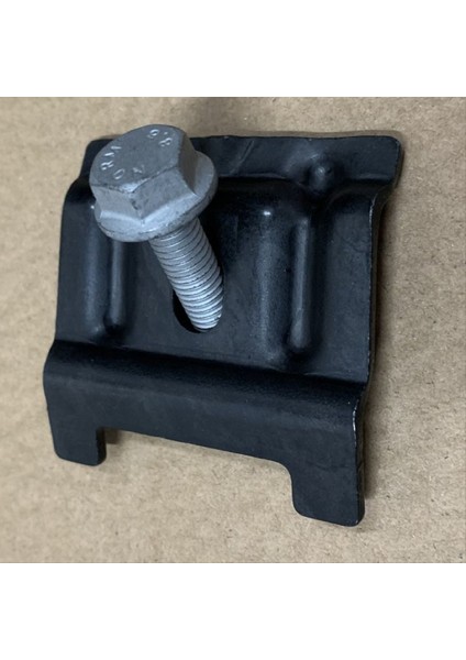 1J0803219 Bracket Bacle Becle Için Keleplik Clamp Tıguan Toun 6r Golf Mk4 Mk5 Passat B6 Bora Q3 (Yurt Dışından) fiyatları