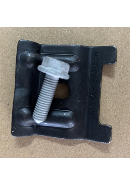 1J0803219 Bracket Bacle Becle Için Keleplik Clamp Tıguan Toun 6r Golf Mk4 Mk5 Passat B6 Bora Q3 (Yurt Dışından) fırsatları