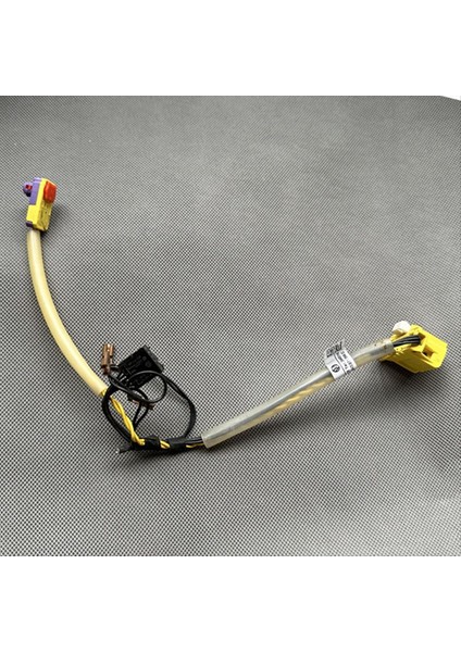 Skoda Koltuğu Tiguan Golf Passat 5K0971584C 5K0971584A (Yurt Dışından) fırsatları