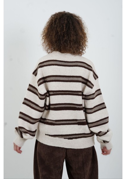 Bej Kahve Çizgili Kazak fırsatları