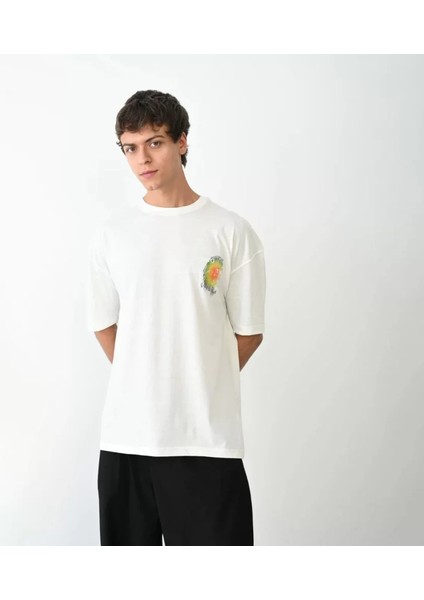 Unisex Bisiklet Yaka Baskılı Oversize T-Shirt - Beyaz modelleri