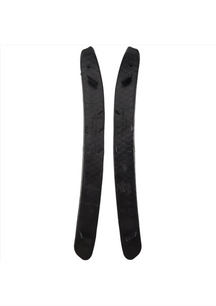 A117850053 A1178850253 Mercedes Benz W117 CLA180 CLA200 CLA200 CLA220 CLA250 Amg Arka Tampon Sol ve Sağ Izgara (Yurt Dışından) fiyatları