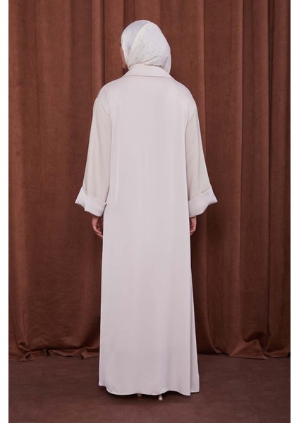 Bej Taş Broş Detaylı Saten Ferace