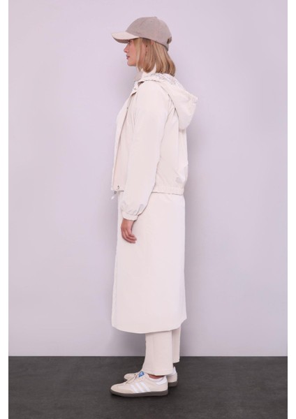 Bej Çıkarılabilir Detaylı Trençkot modelleri