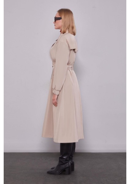 Bej Kolu Lastikli Kemer Detaylı Trençkot modelleri