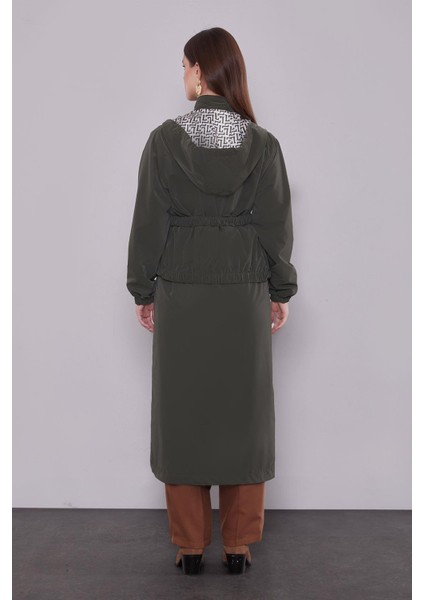 Haki Çıkarılabilir Detaylı Trençkot