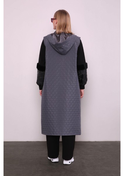 Antrasit Zincir Detaylı Yelek fırsatları