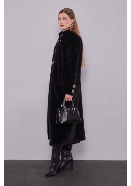 Siyah Gold Aksesuar Detaylı Kürk Kaban fiyatları