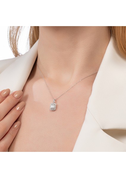0,40 Karat Baget Pırlanta Kolye modelleri