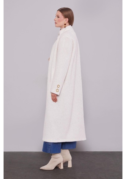 Ekru Gold Aksesuar Detaylı Kürk Kaban indirimleri