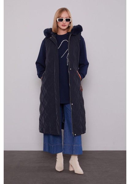 Lacivert Yakası Kürklü Yelek