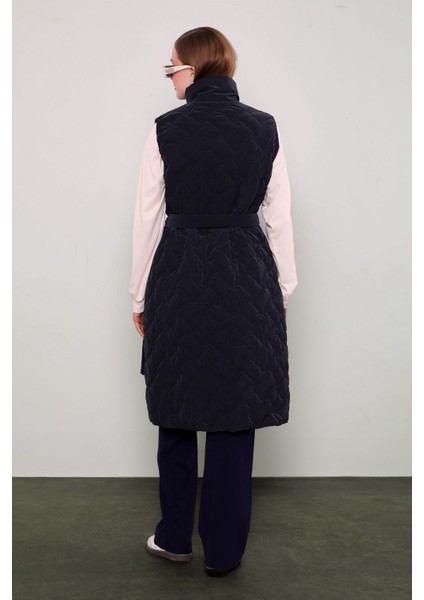 Lacivert Kapitone Desen Kemerli Yelek fırsatları