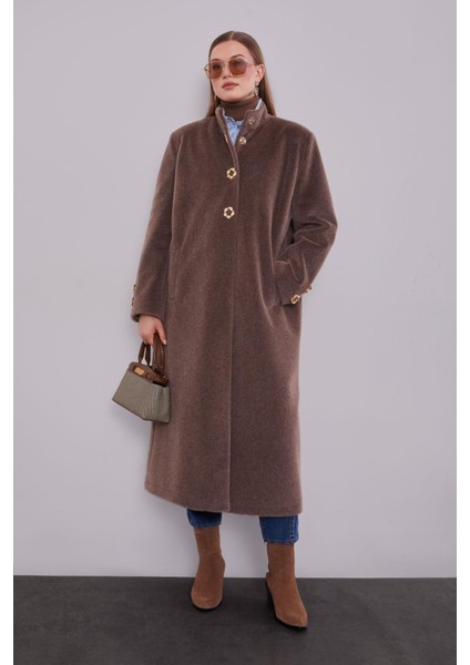 Kahve Gold Aksesuar Detaylı Kürk Kaban