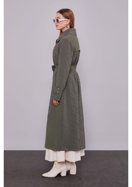 Haki Kendinden Desenli Fermuarlı Kap modelleri