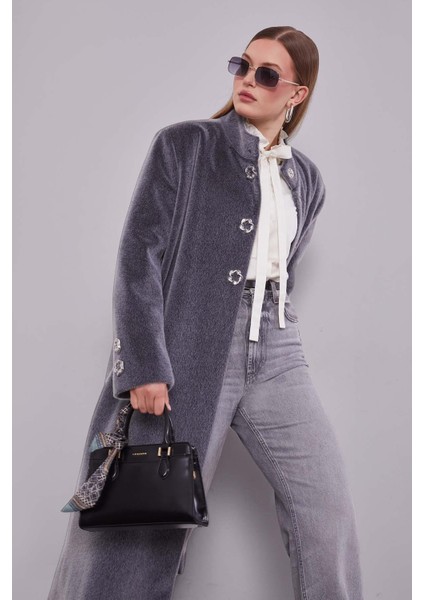 Antrasit Gold Aksesuar Detaylı Kürk Kaban modelleri