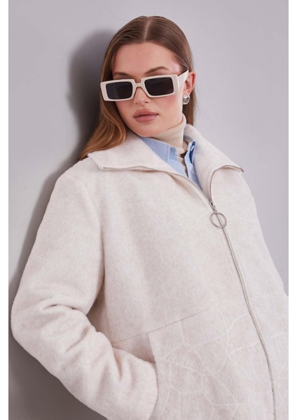 Ekru Pullu Desen Midi Kaban