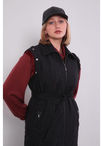 Siyah Cep Aksesuar Detaylı Yelek modelleri