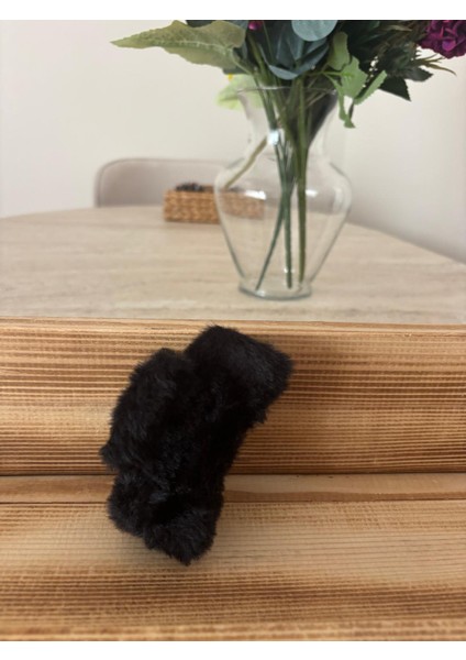 Peluş Kürk Mandallı Toka Küçük Siyah modelleri