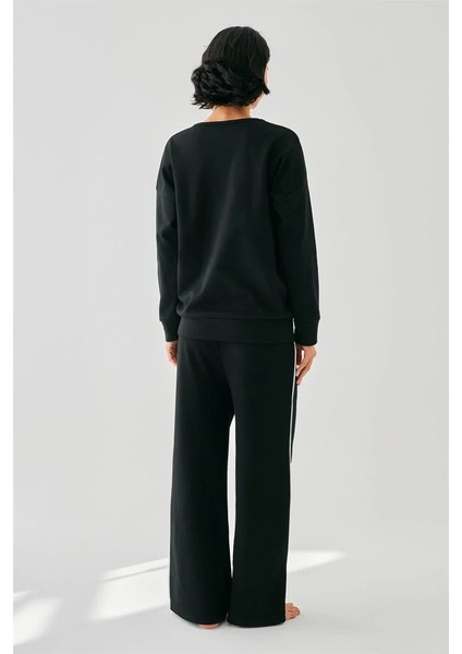 Kadın Siyah Balık Burcu Oversize 2 Iplik Eşofman Ev Giyim Takımı fırsatları