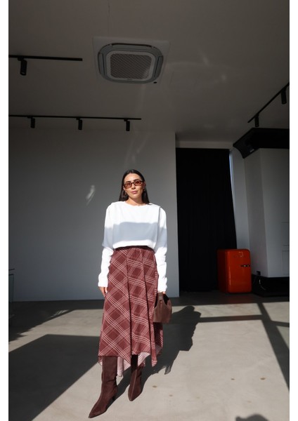 Altı Asimetrik Kesim Yatay Çizgili Etek