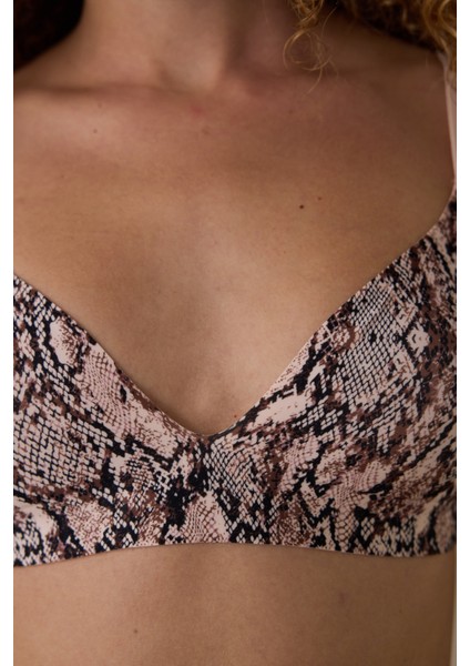 Sedef Tattoo Effect Dikişsiz Balensiz Çıkarılabilir Kaplı Üçgen Sütyen fırsatları