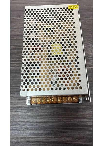 12V 15A Power Adaptör