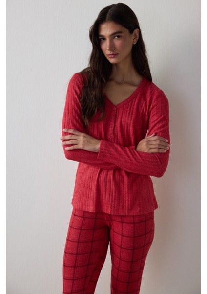 Kırmızı Cozy Time Ekoseli V Yaka Pijama Takımı
