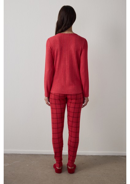 Kırmızı Cozy Time Ekoseli V Yaka Pijama Takımı indirimleri