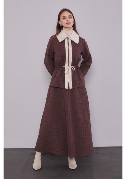 Kahve Kendinden Desenli Etek Takım