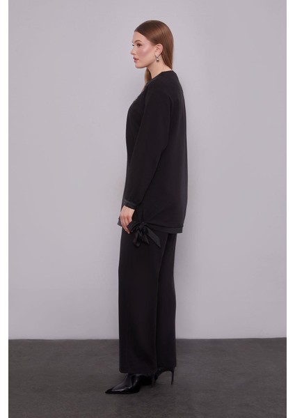 Siyah Kurdale Detaylı Ikili Takım modelleri