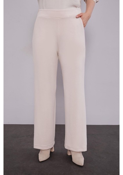 Krem Kurdale Detaylı Ikili Takım indirimleri