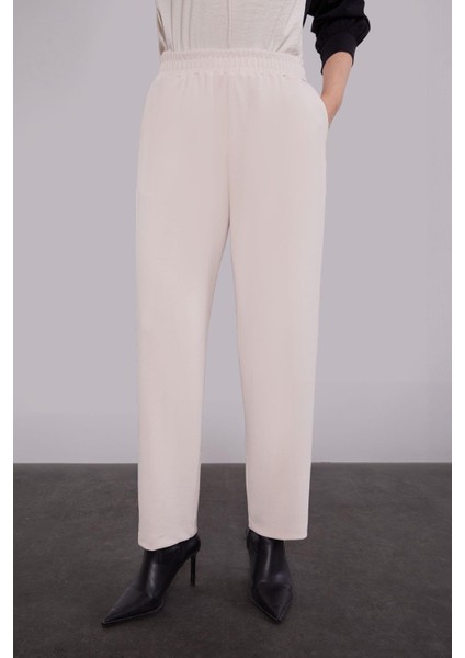 Krem Kürk Yaka Detaylı Yelek Takım indirimleri