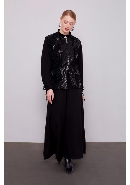 Siyah Dantelli Payet Detayı Etek Takım