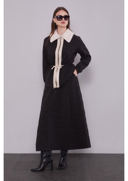 Siyah Kendinden Desenli Etek Takım