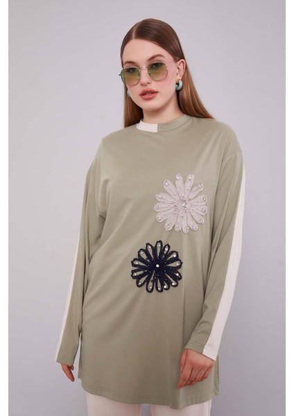 Bej-Haki Çift Çiçek Motifli Ikili Takım modelleri