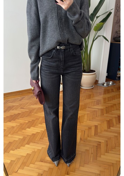 Paçası Pis Dikişli Jean Tasarım Jean- Füme fiyatları