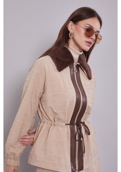 Bej Kendinden Desenli Etek Takım fırsatları