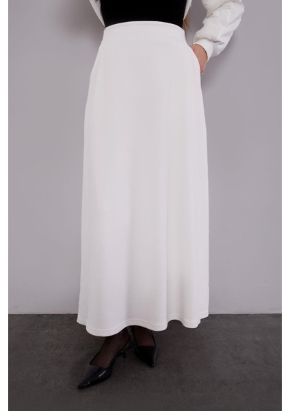 Ekru Yaka Taşlı Gül Detay Etek Takım indirimleri