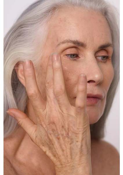 Yaşlanma ve Kırışıklık Karşıtı Dolgunlaştırıcı Bakım Seti. Serum 50ML. & Krem 50ML.& Oil 100 ml indirimleri