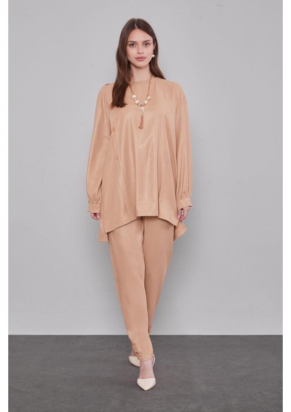 K.bej Bisiklet Yaka Düğme Detaylı Ikili Takım