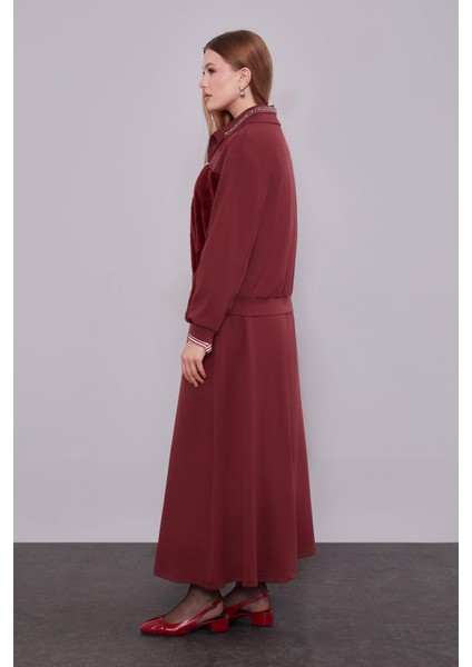 Bordo Yaka Taşlı Gül Detay Etek Takım modelleri